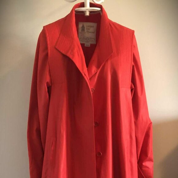 1970s Vintage London Fog Raincoat (L) - Picture 1 of 4
